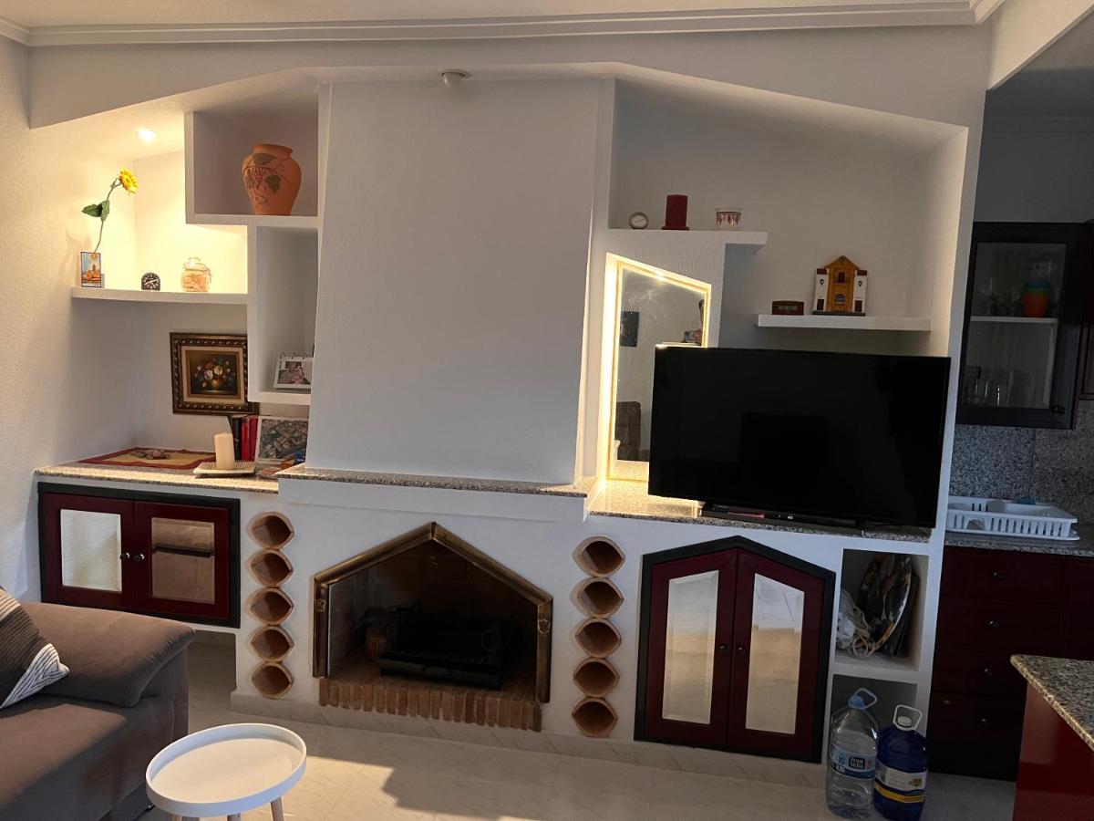 Schoenes Ruhiges Rooftop Apartment Mit Grosser Dachterrasse Torrevieja Ngoại thất bức ảnh